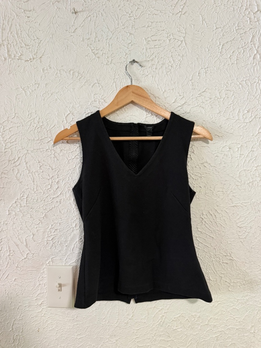 J.Crew Black Sleeveless Peplum Top XS Stretch Career Office Blouse